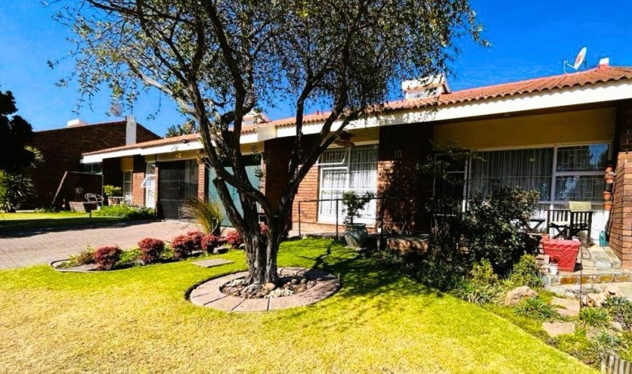 3 Bedroom Property for Sale in Suidrand Free State